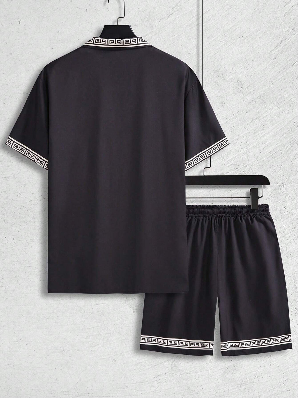 Manfinity Homme Men'S Casual Vacation Geometric Print Short Sleeve Button down Shirt and Shorts Set with Collar, Boyfriend Gift